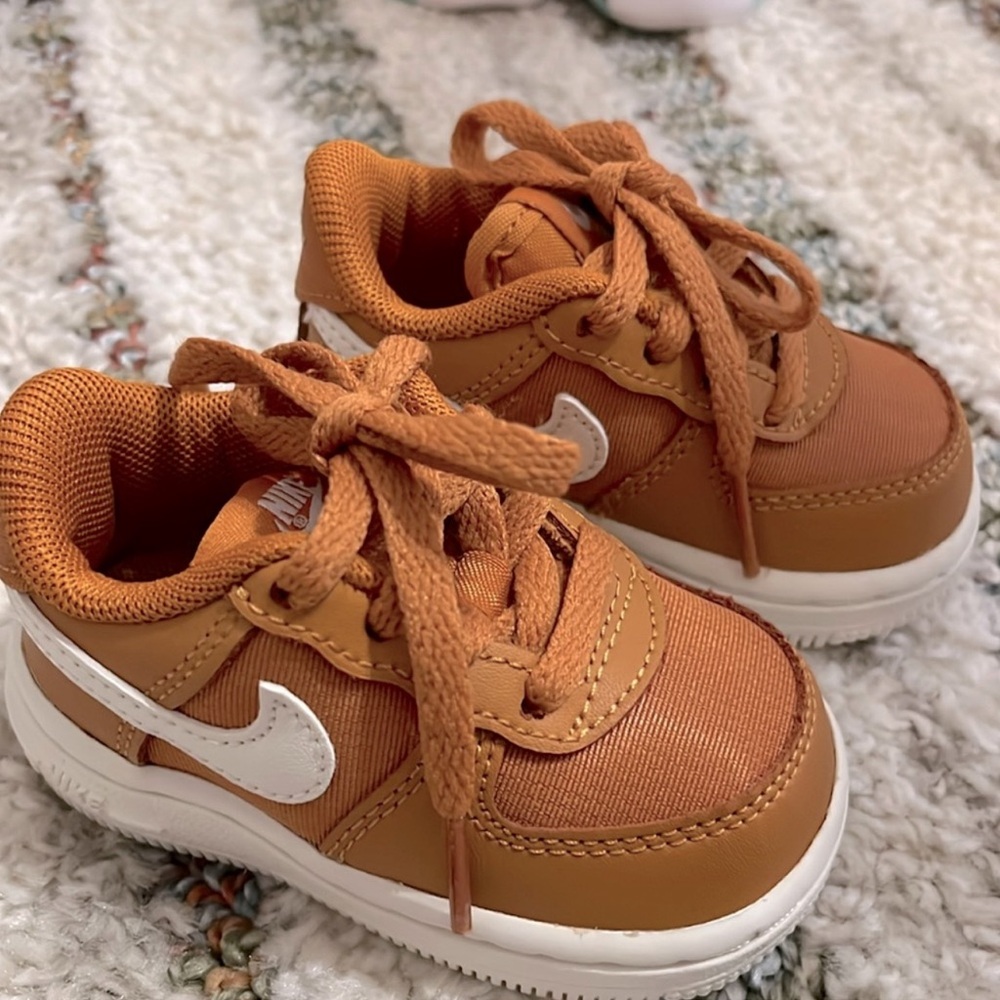 Nike baby air force 1